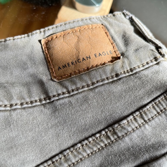 American Eagle cargo pants size 2 regular length - Picture 3 of 5